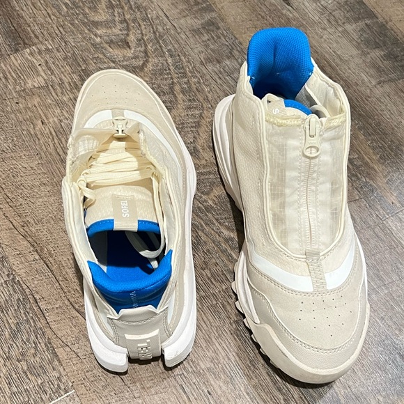 Sorel Women's ONA 718 Mid Shoe Chalk White Hyper Blue - Picture 8 of 9